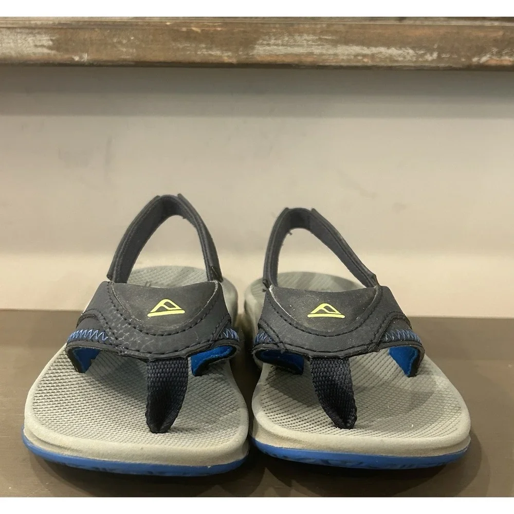 REEF Little Fanning Kids Blue‎ Flip Flops Sandals Slip On - Size 9 Youth